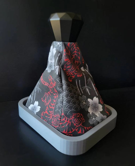 TORA - Sakura Red Tiger Oriental Universal Shift Boot