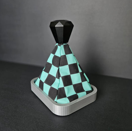 CHECKMATE - 90s Mint Retro Checker Universal Shift Boot